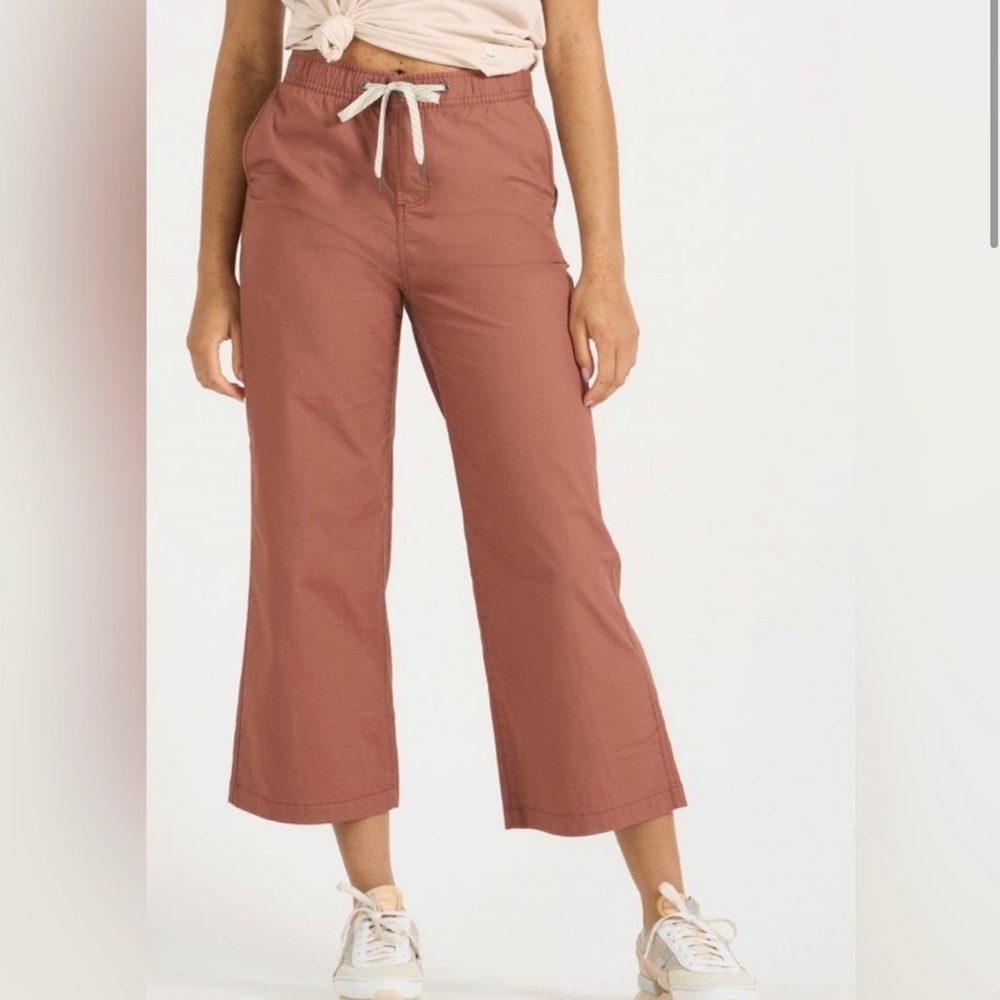 Vuori Wide Leg Pants in Rust
